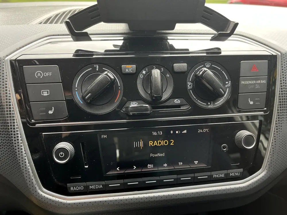 Volkswagen Up! 1.0 BMT move up! iQ Drive | AIRCO | BLUETOOTH uit 2019, foto 7