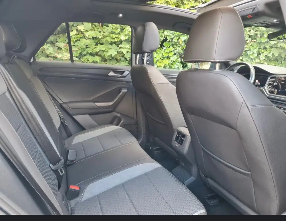 Volkswagen T-Roc 2.0 TDI 150pk 7-DSG 3x R Line. Full Option! uit 2019, foto 19