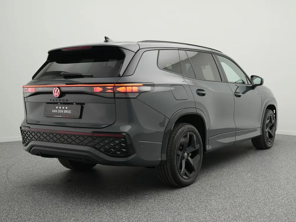Volkswagen Tayron R-Line 1.5 eHybrid 204 PK | Trekhaak | Hea uit 2025, foto 2