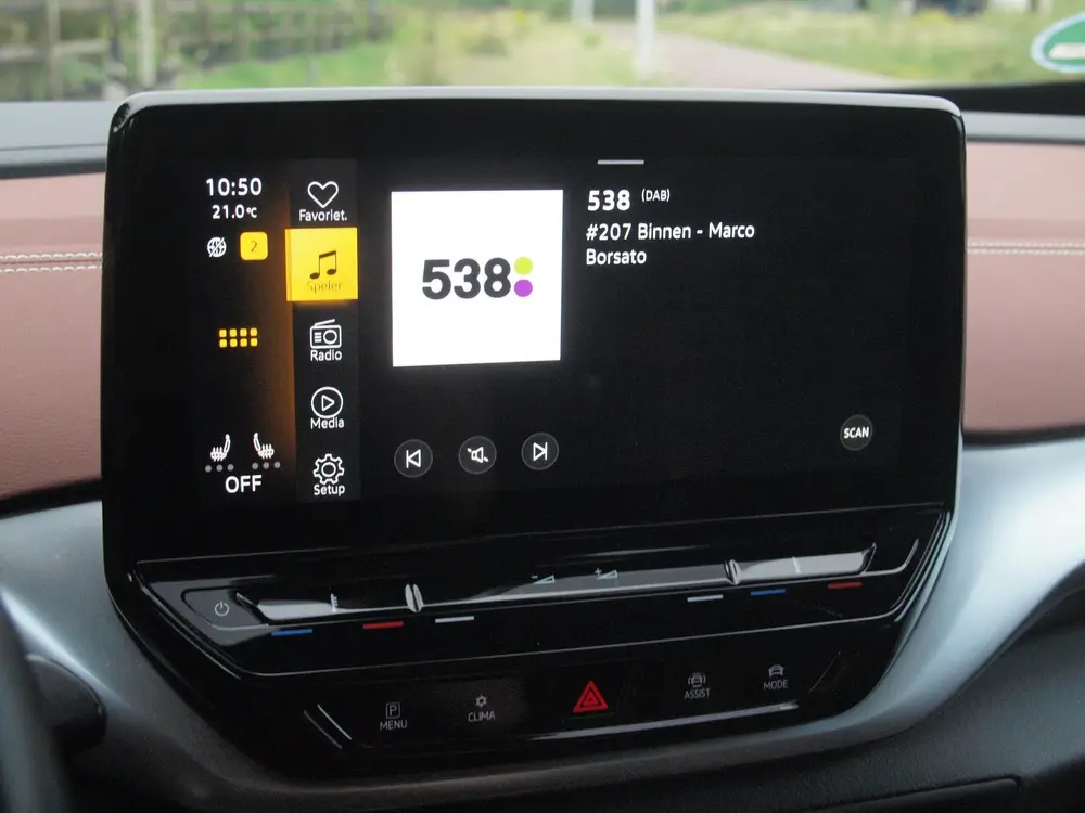 Volkswagen ID.4 Business 77 kWh | Camera | Trekhaak | IQ. LI uit 2021, foto 19