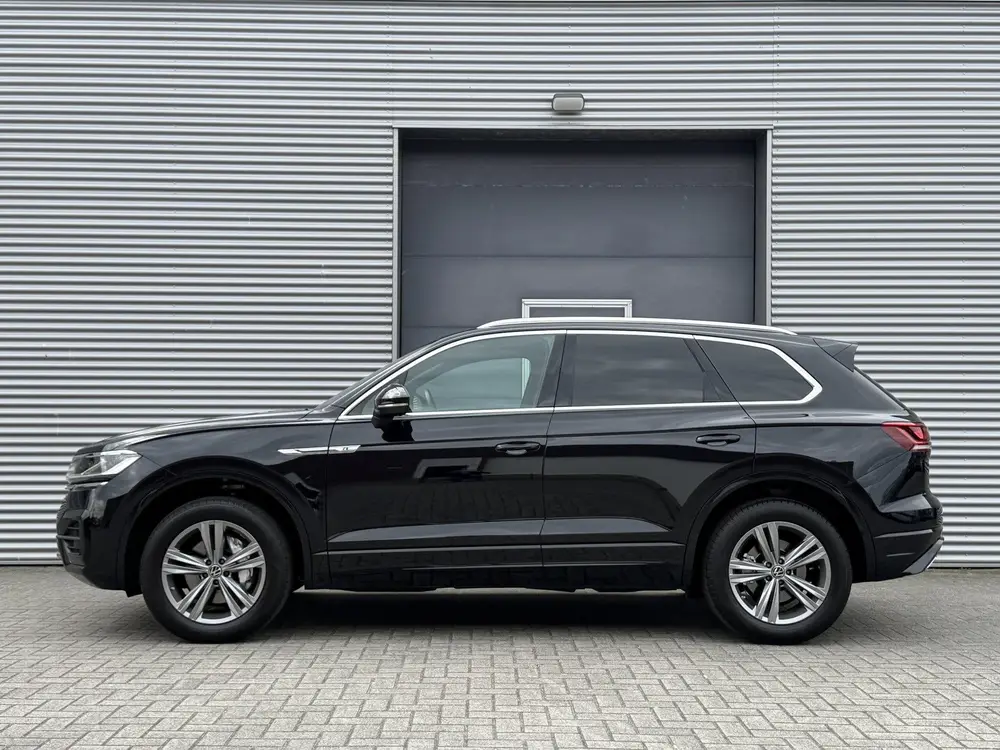 Volkswagen Touareg 3.0 TDI R-Line I Aut. I Grijs Kenteken I uit 2021, foto 3