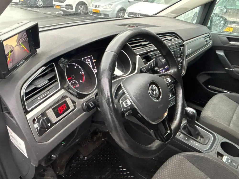 Volkswagen Touran 2.0 TDI Comfortline AUTOMAAT / HONDEN WAGE uit 2020, foto 5
