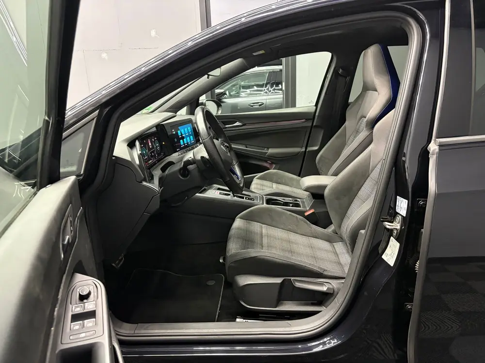 Volkswagen Golf 1.4 eHybrid GTE PANO uit 2021, foto 5
