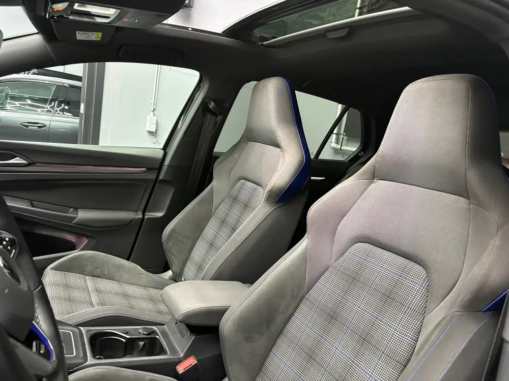 Volkswagen Golf 1.4 eHybrid GTE PANO uit 2021, foto 7