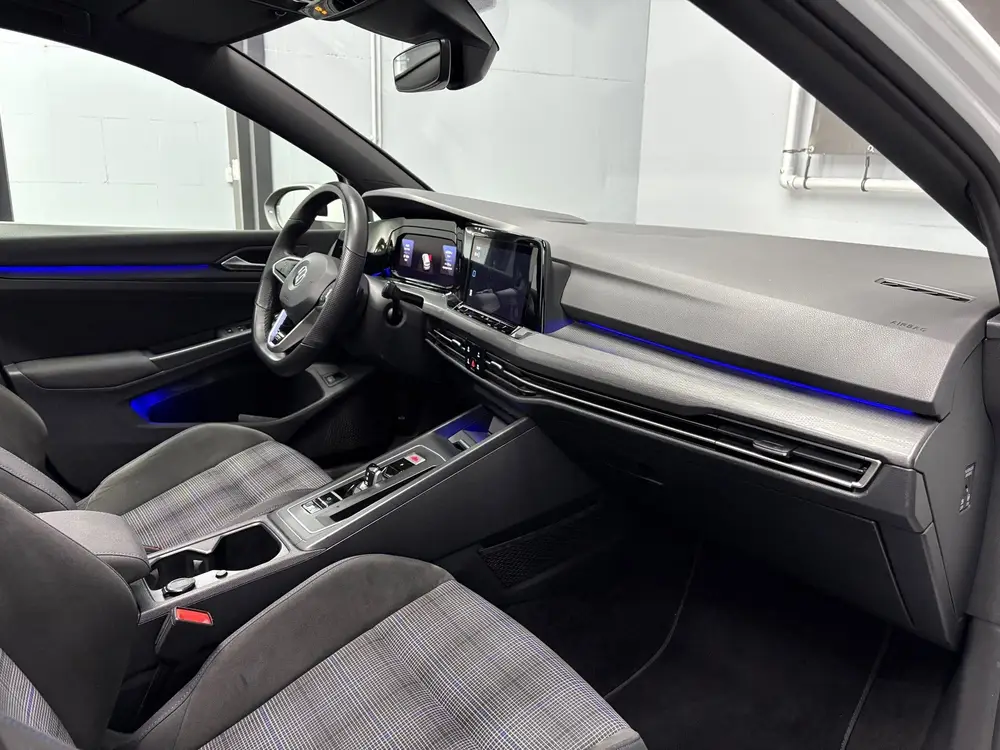 Volkswagen Golf GTE 1.4 eHybrid PANO uit 2021, foto 10