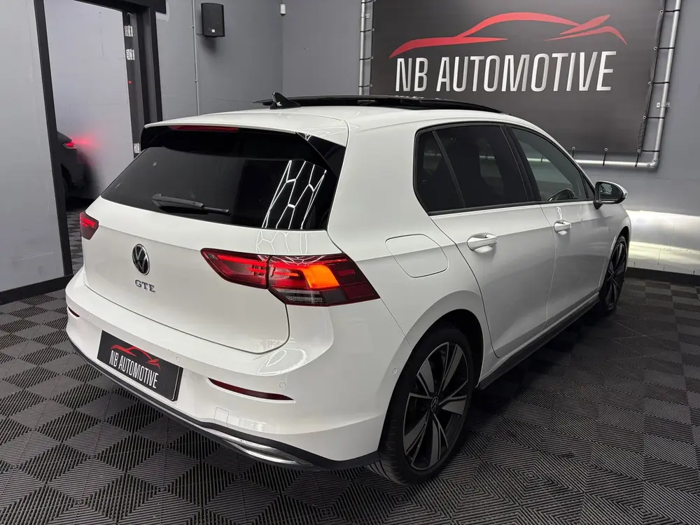 Volkswagen Golf GTE 1.4 eHybrid PANO uit 2021, foto 2