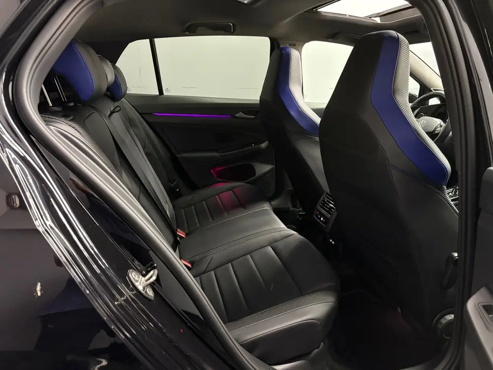 Volkswagen Golf 2.0 TSI R 4Motion Akra uit 2023, foto 13