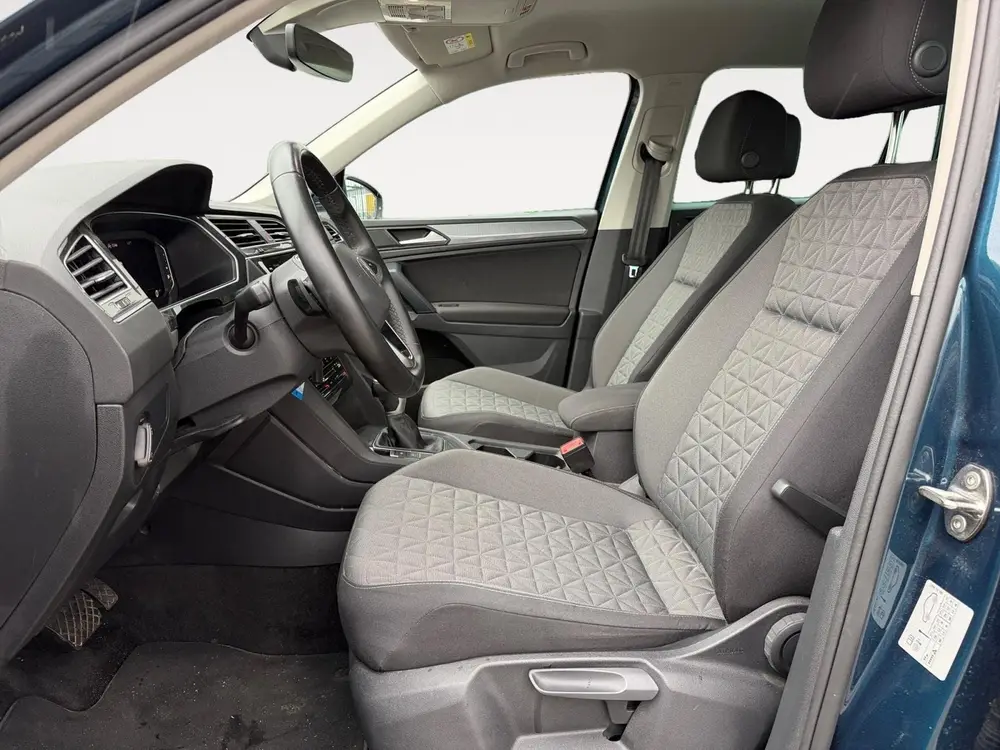 Volkswagen Tiguan 1.4 TSI HYBRIDE, | Metallic | LM velgen | uit 2022, foto 9