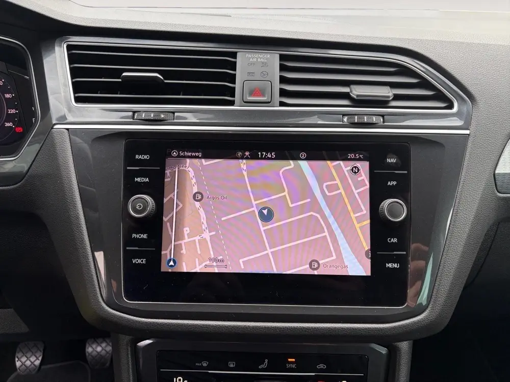 Volkswagen Tiguan 1.5 TSI Life | Draadloos Carplay | Navi | uit 2021, foto 15