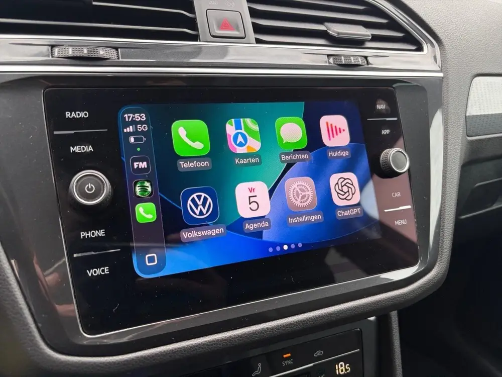Volkswagen Tiguan 1.5 TSI Life | Draadloos Carplay | Navi | uit 2021, foto 16