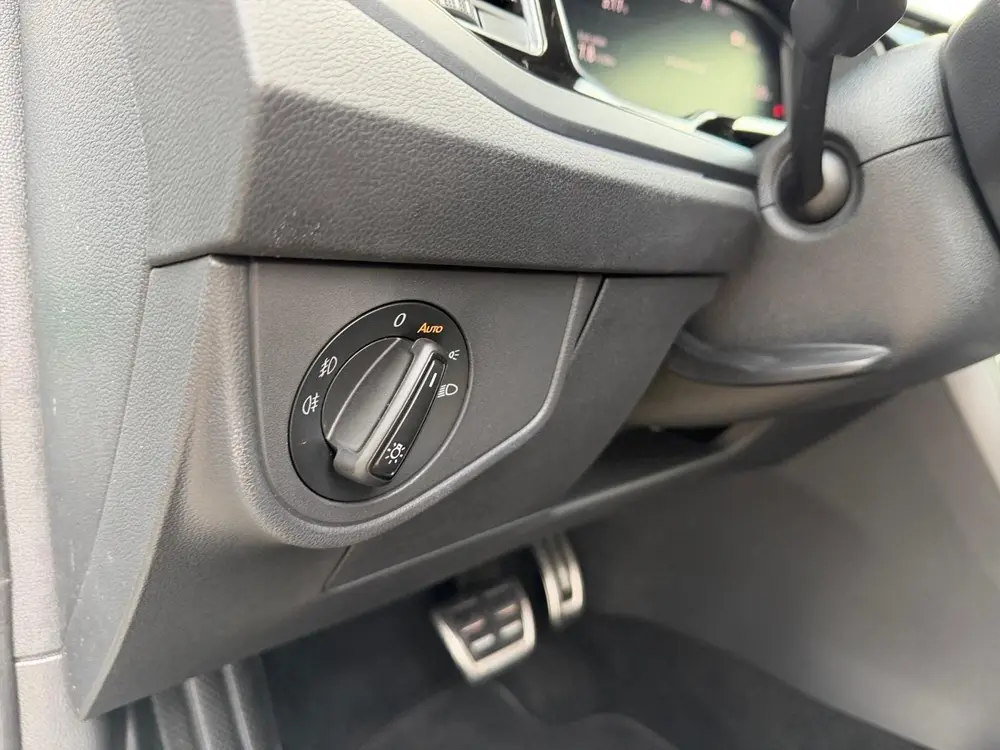 Volkswagen Taigo 1.0 TSI R-Line Edition | Virtual Cockpit | uit 2025, foto 18