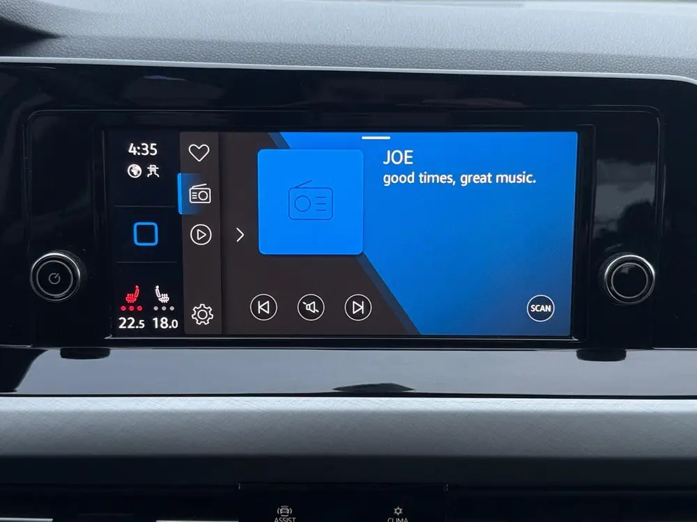 Volkswagen Golf 1.0 eTSI Life Business *Automaat*Navigatie*P uit 2020, foto 15