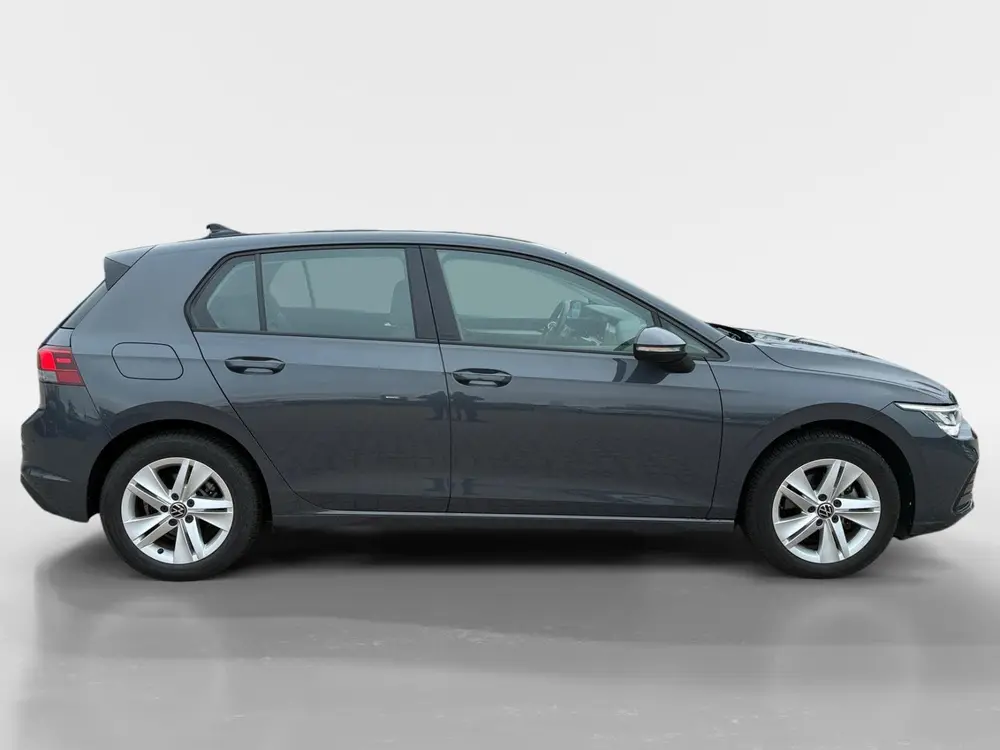 Volkswagen Golf 1.0 eTSI Life Business *Automaat*Navigatie*P uit 2020, foto 4