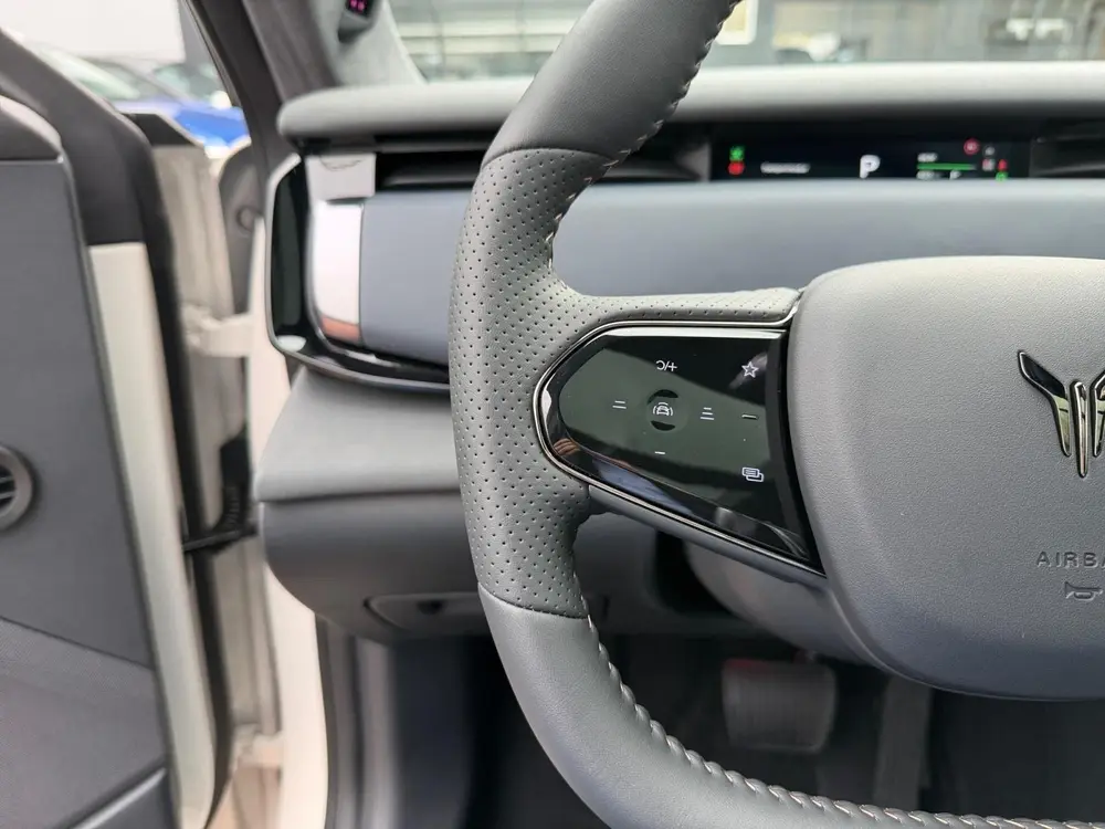 Voyah Courage Performance Edition 80 kWh Full Option | Open uit 2025, foto 19