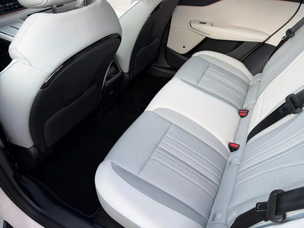 Voyah Courage Business Edition 80 kWh | Direct Leverbaar | F uit 2026, foto 6