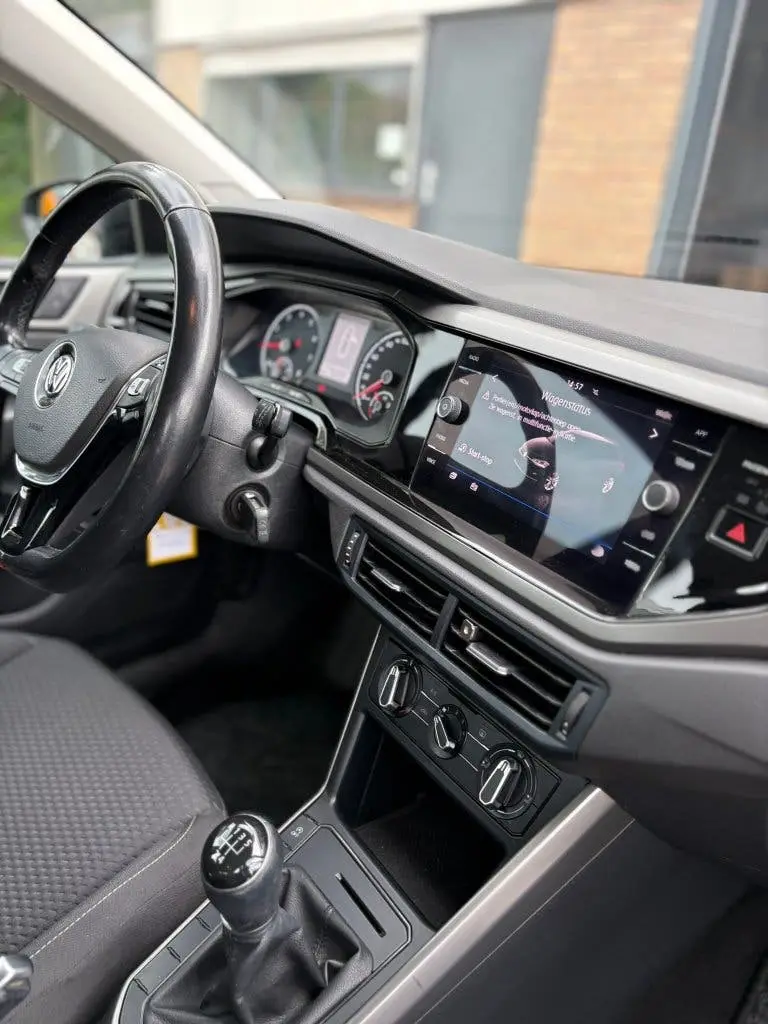 Volkswagen Polo 1.0 TSI 95pk 2019 Zwart uit 2019, foto 10