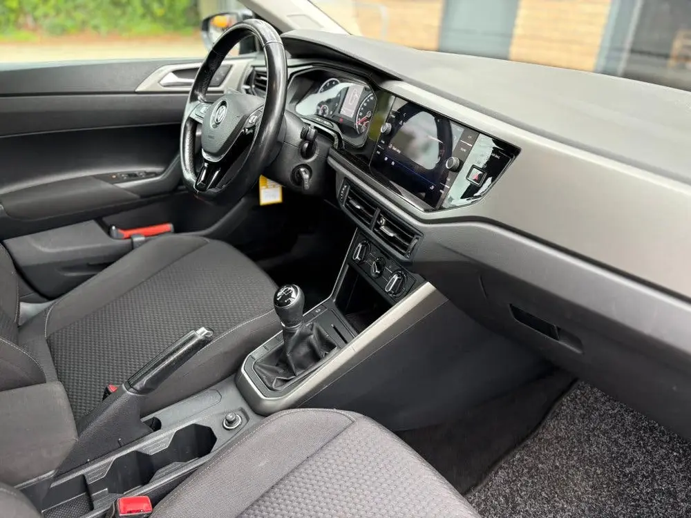 Volkswagen Polo 1.0 TSI 95pk 2019 Zwart uit 2019, foto 9
