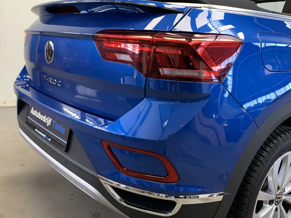 Volkswagen T-Roc Cabrio 1.0 TSI Style DIGITAL COCKPIT-NAVI-E uit 2024, foto 17