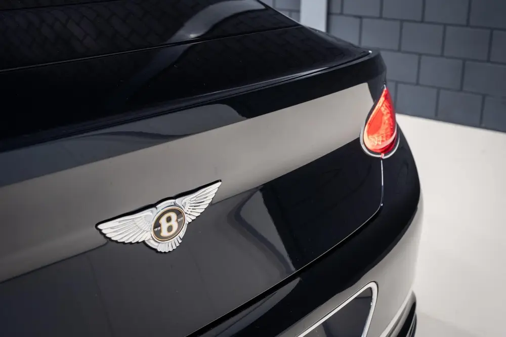 Bentley Continental W12 uit 2019, foto 14