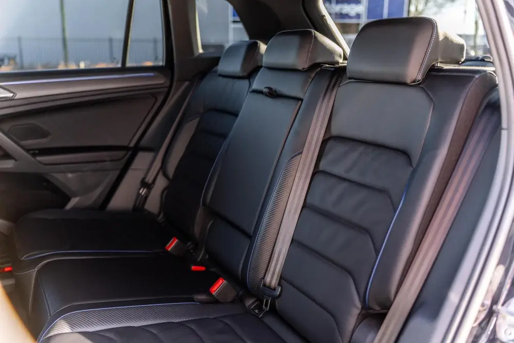Volkswagen Tiguan 2.0 TSI R75 Edition 4Motion|ACC|H&K|AKRA uit 2021, foto 16