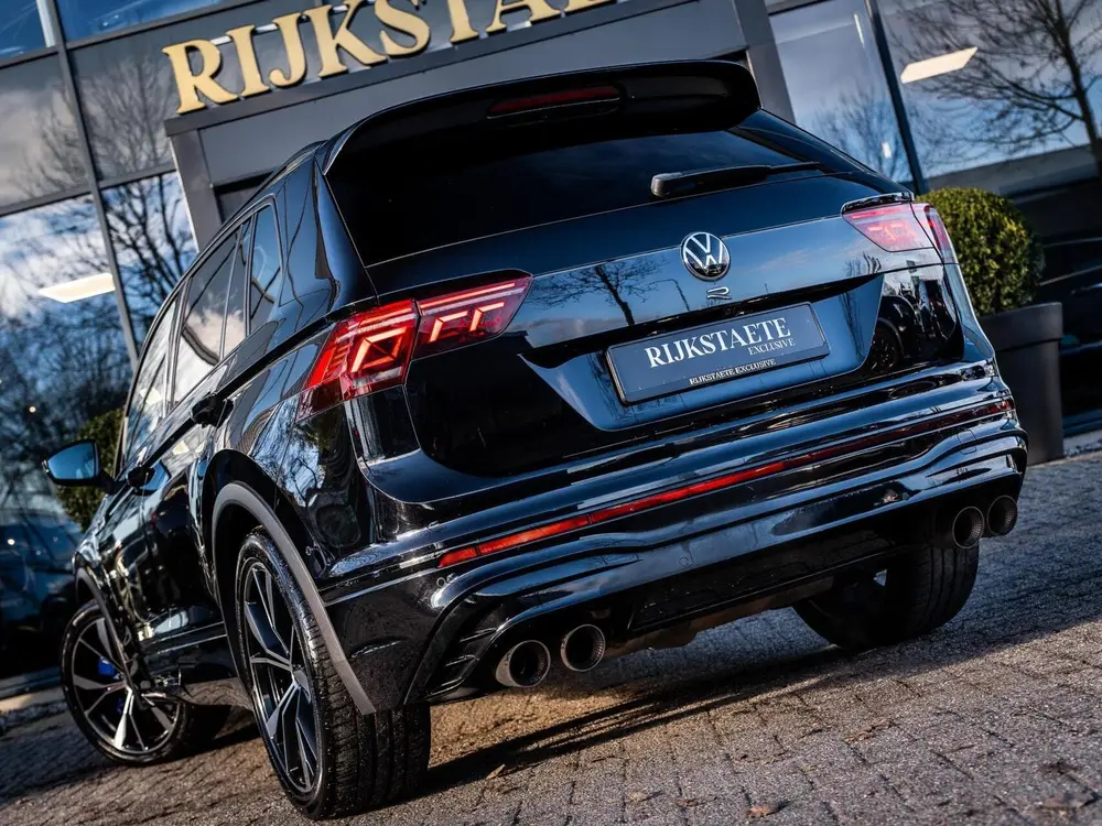 Volkswagen Tiguan 2.0 TSI R75 Edition 4Motion|ACC|H&K|AKRA uit 2021, foto 19