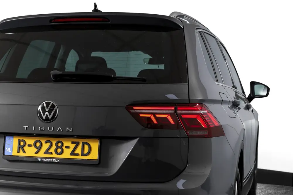 Volkswagen Tiguan 1.5 TSI 150 PK Life Business | Trekhaak | uit 2022, foto 13