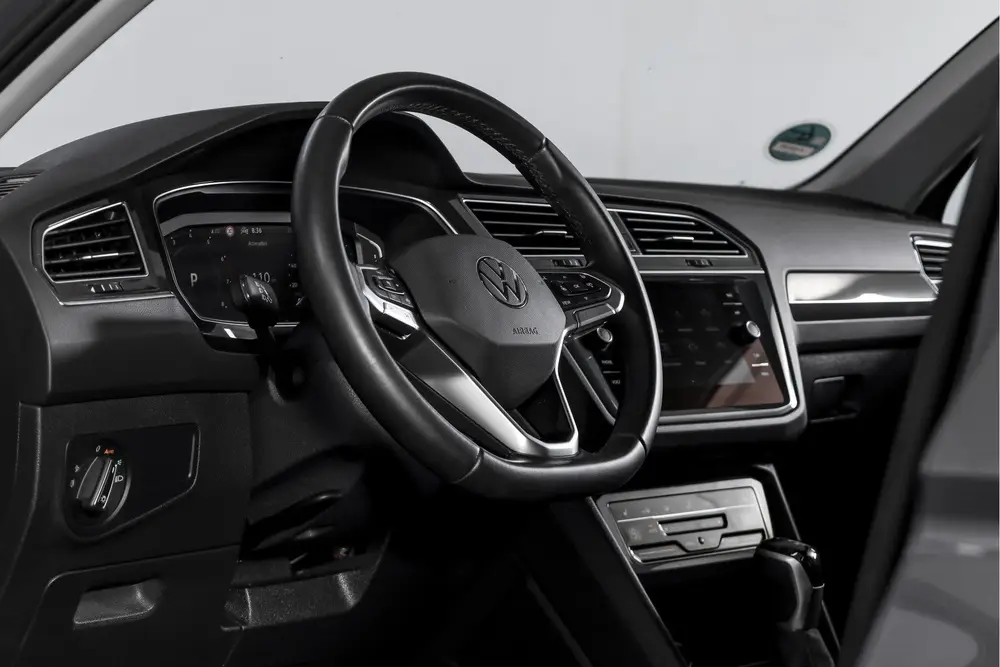 Volkswagen Tiguan 1.5 TSI 150 PK Life Business | Trekhaak | uit 2022, foto 14