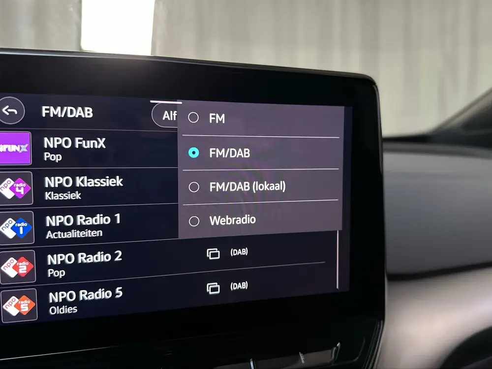 Volkswagen ID.4 Life 77 kWh SoH 92% Camera Navigatie Alcanta uit 2021, foto 19