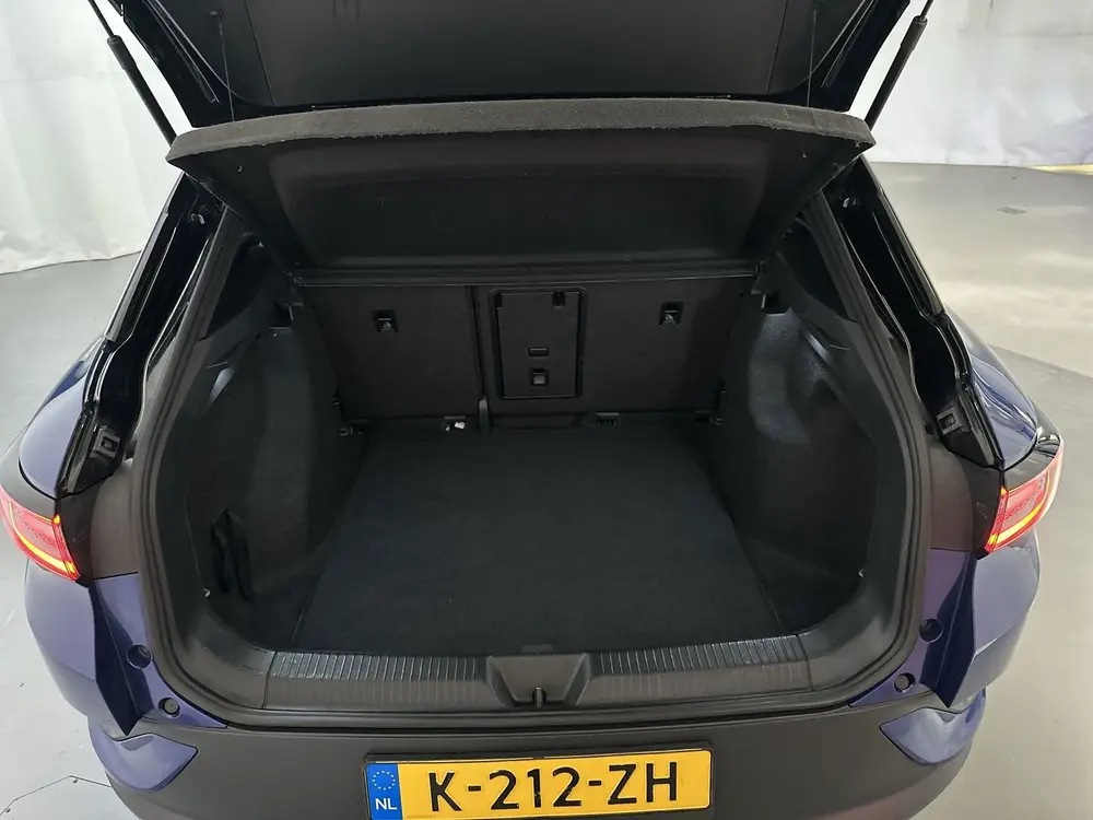 Volkswagen ID.4 Life 77 kWh SoH 92% Camera Navigatie Alcanta uit 2021, foto 20