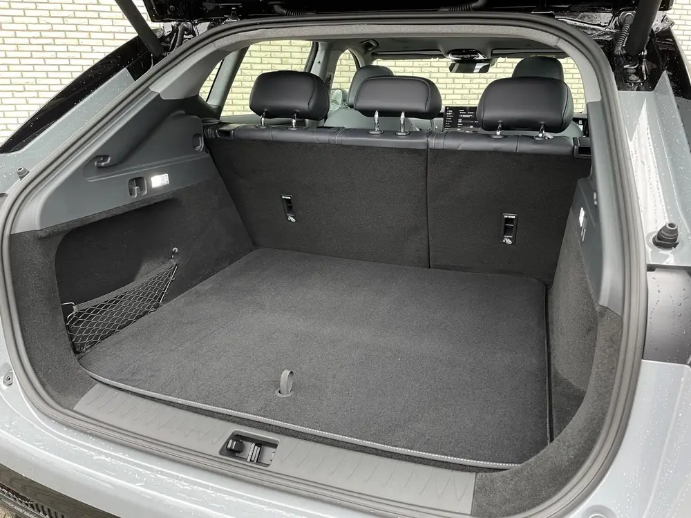 Voyah Courage Business Edition 80 kWh l Stoel verwarming/ven uit 2026, foto 5