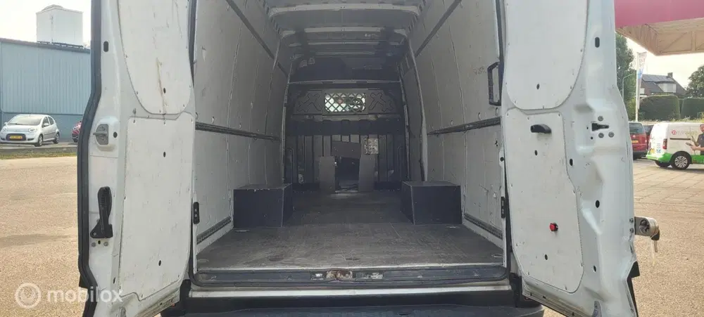 Iveco Daily 35C16V 2.3 410 H2 uit 2021, foto 6
