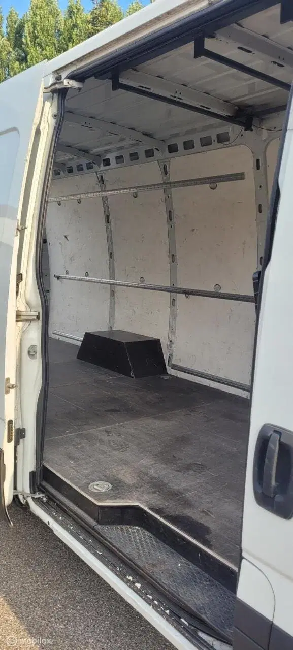 Iveco Daily 35C16V 2.3 410 H2 uit 2021, foto 7