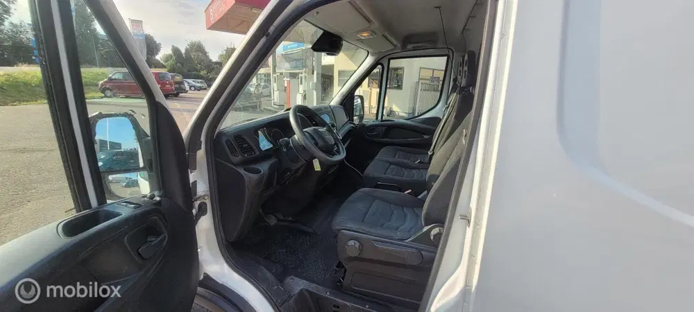 Iveco Daily 35C16V 2.3 410 H2 uit 2021, foto 9