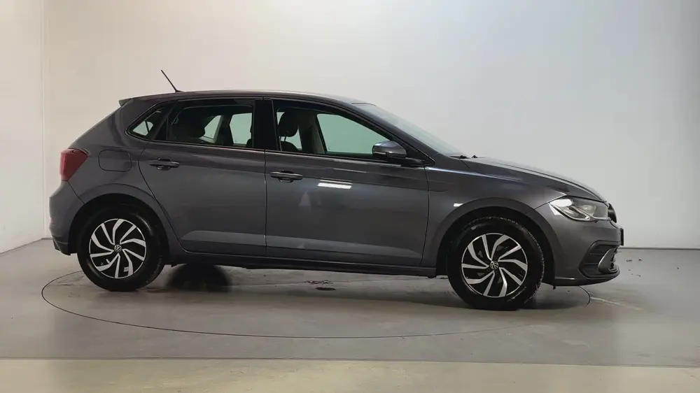 Volkswagen Polo 1.0 TSI DSG Life Parkeersensoren Navigatie V uit 2022, foto 12
