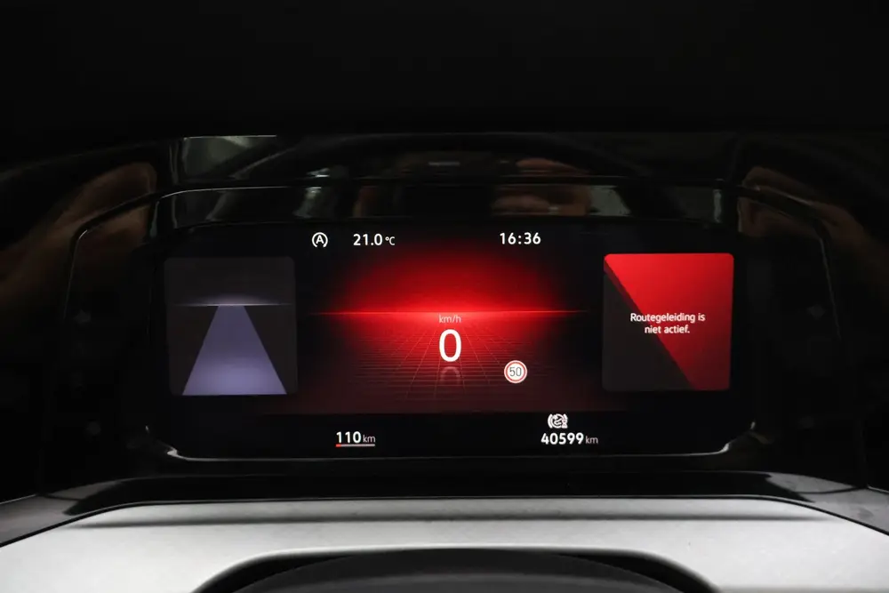 Volkswagen Golf 1.0 eTSI Dsg Life Business FULL LED | CAMERA uit 2023, foto 15