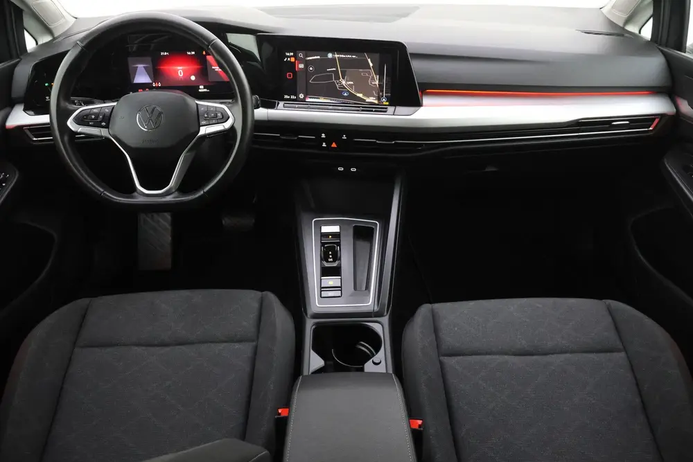 Volkswagen Golf 1.0 eTSI Dsg Life Business FULL LED | CAMERA uit 2023, foto 18