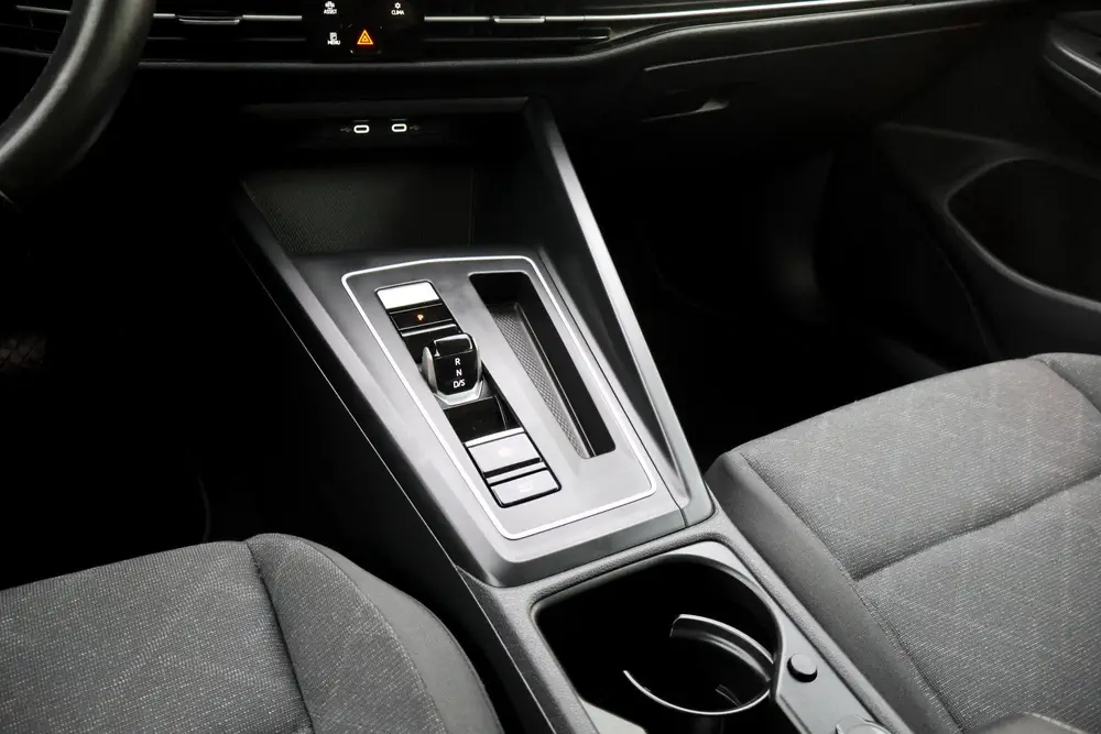 Volkswagen Golf 1.0 eTSI Dsg Life Business FULL LED | CAMERA uit 2023, foto 20