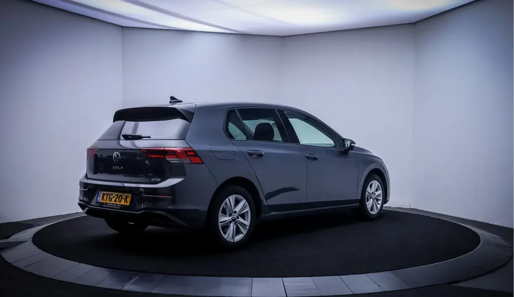 Volkswagen Golf 1.0 eTSI Dsg Life Business FULL LED | CAMERA uit 2023, foto 5