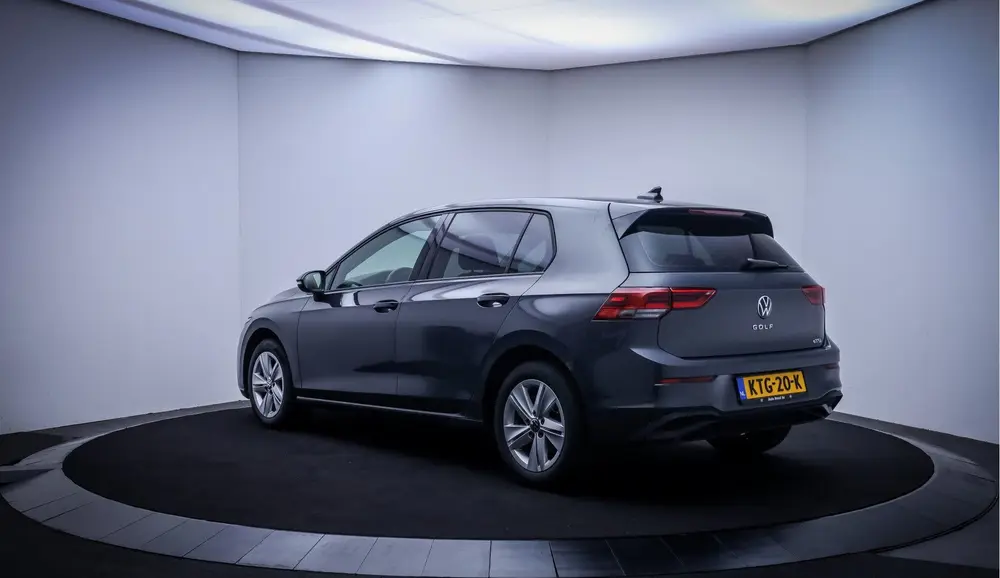 Volkswagen Golf 1.0 eTSI Dsg Life Business FULL LED | CAMERA uit 2023, foto 8