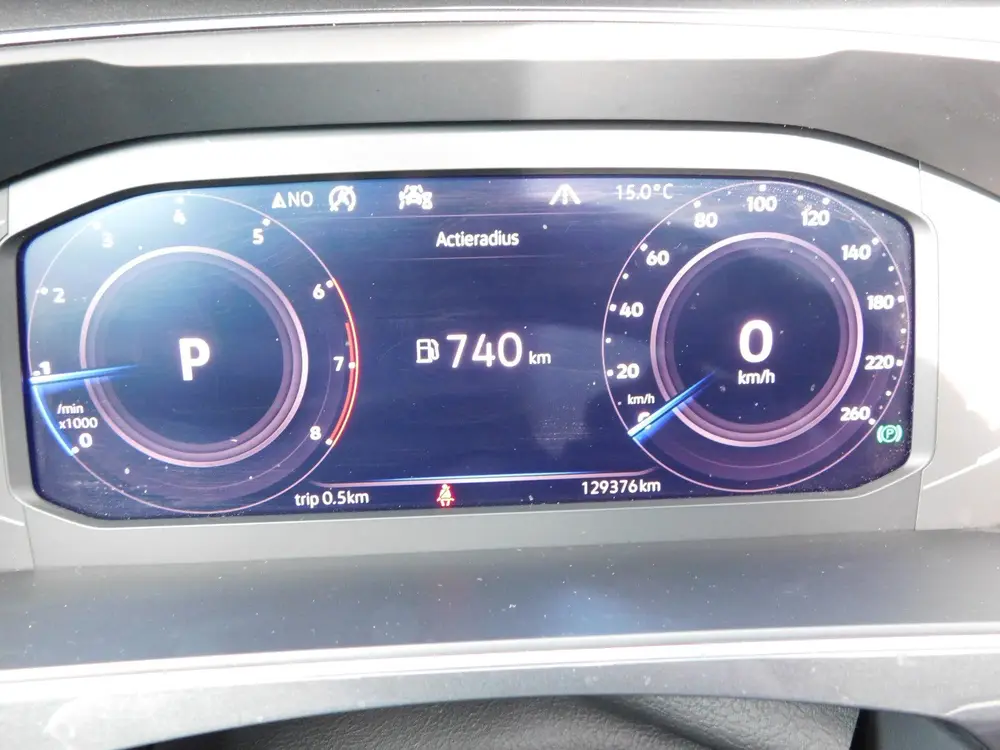 Volkswagen Tiguan 1.5 TSI/DSG Highline R-line, Camera, Panor uit 2020, foto 7