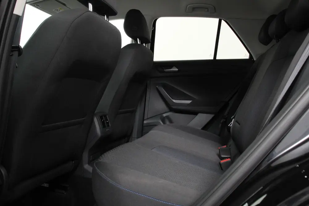 Volkswagen T-Roc 1.5 TSI 150pk DSG R-Line United Navigatie C uit 2020, foto 10