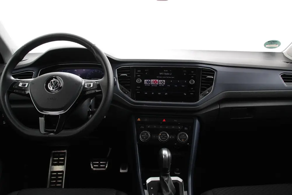 Volkswagen T-Roc 1.5 TSI 150pk DSG R-Line United Navigatie C uit 2020, foto 12