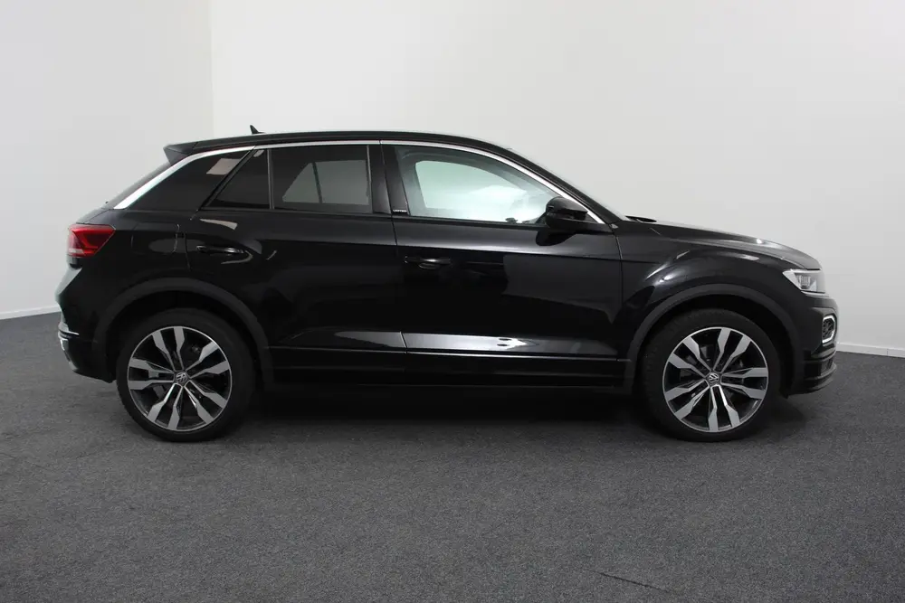Volkswagen T-Roc 1.5 TSI 150pk DSG R-Line United Navigatie C uit 2020, foto 7
