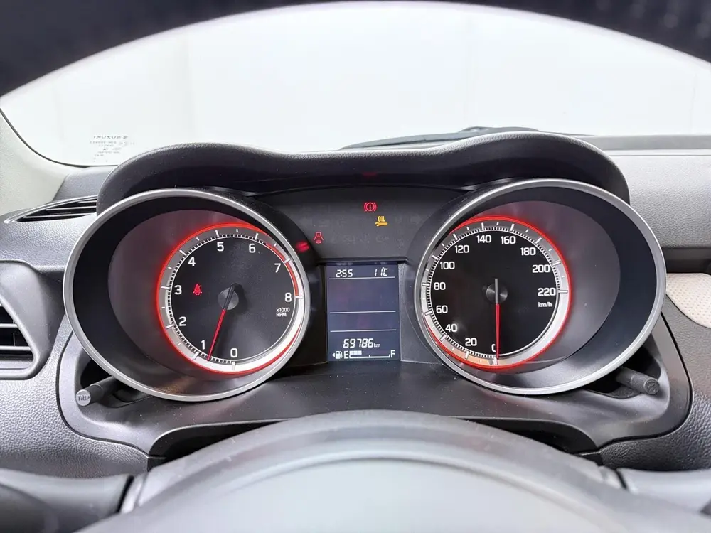 Suzuki Swift 1.2 Select uit 2019, foto 12