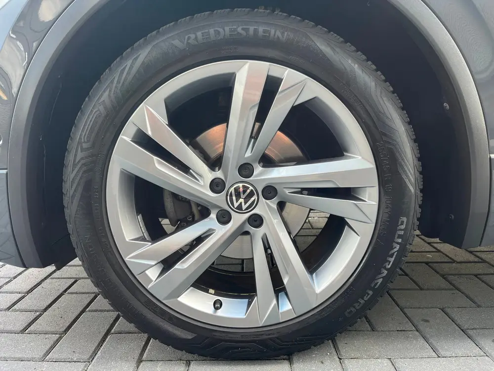 Volkswagen Tiguan 1.5 TSI R-Line Business+ NLAuto/Panoramada uit 2021, foto 10