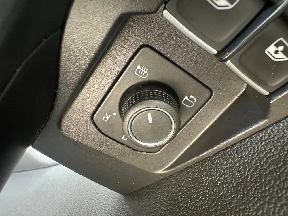 Volkswagen T-Cross 1.5 TSI Life 150 PK Automaat DSG / Naviga uit 2023, foto 16