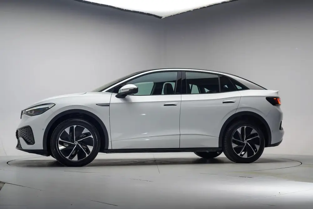 Volkswagen ID.5 Pro Style 77 kWh [ Warmtepomp 360°-camera S uit 2022, foto 2