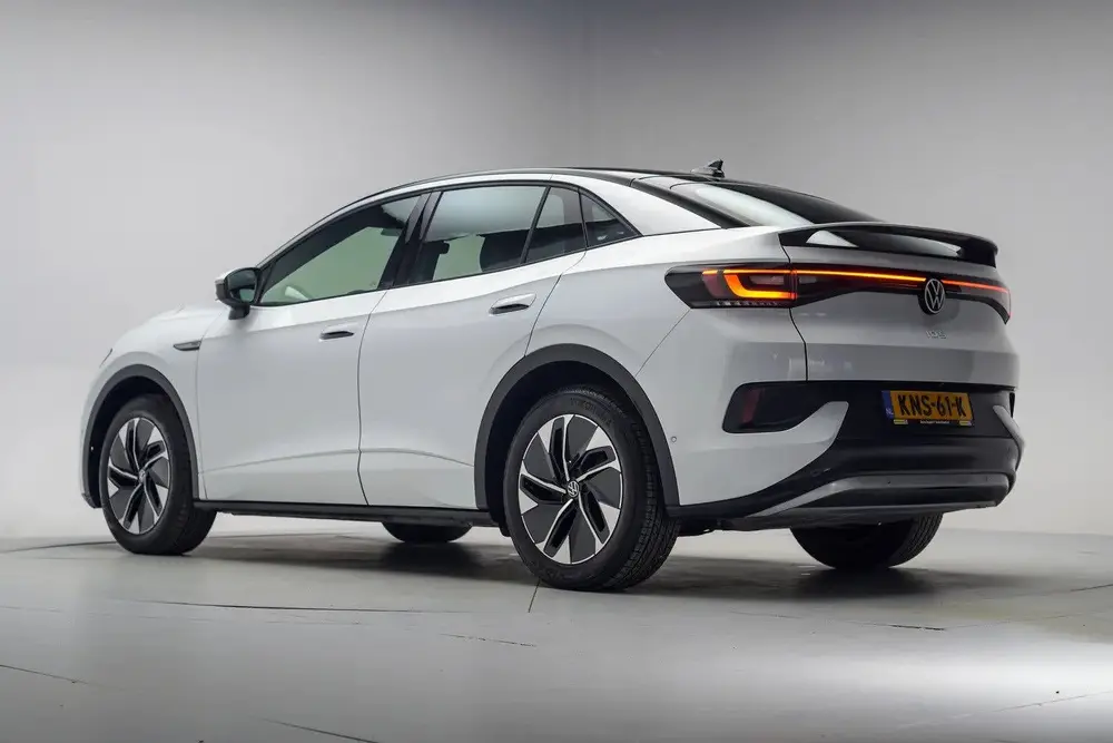 Volkswagen ID.5 Pro Style 77 kWh [ Warmtepomp 360°-camera S uit 2022, foto 3