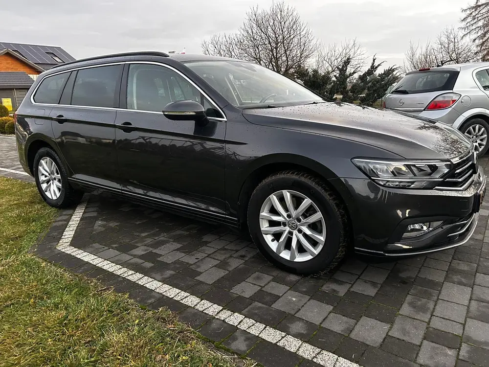 Volkswagen Passat Variant Passat 1.5 TSI 150pk DSG 2020 Grijs uit 2020, foto 10