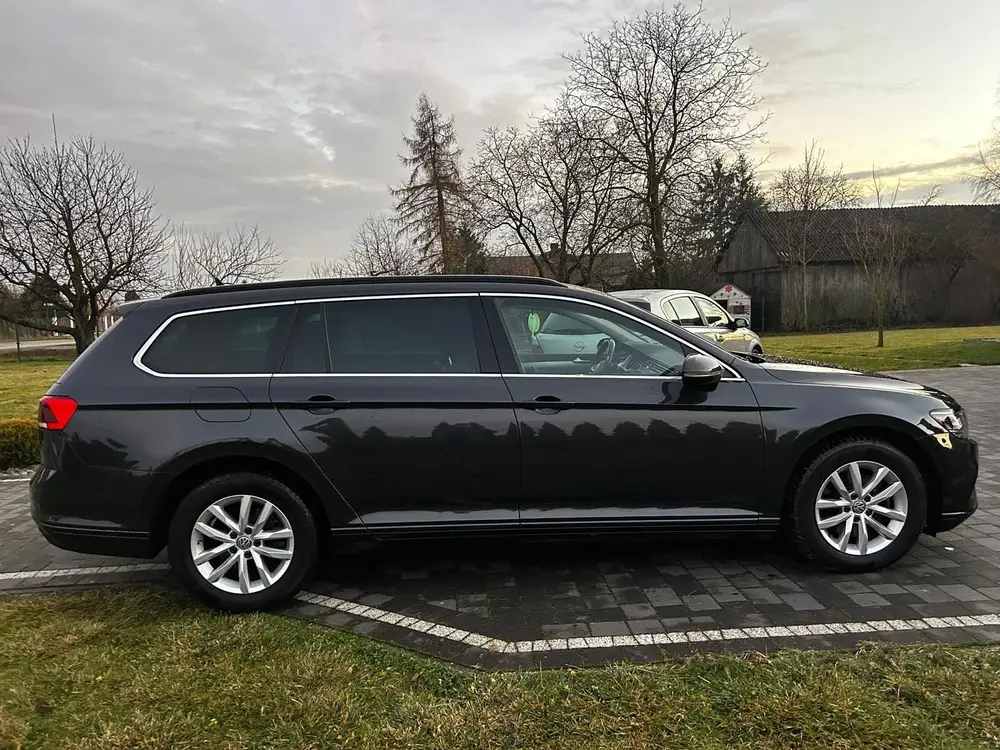 Volkswagen Passat Variant Passat 1.5 TSI 150pk DSG 2020 Grijs uit 2020, foto 12